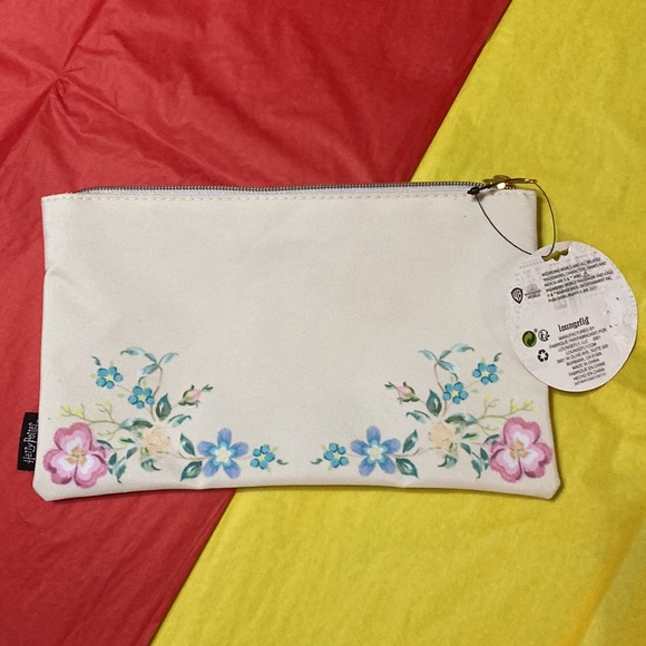 ⬇️ price drop ⬇️Loungefly Harry Potter Deathly Hallows Gold Floral Makeup Bag - Picture 2 of 10